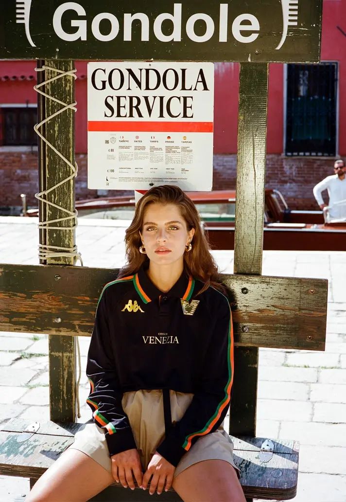 5号足球衣代表什么（世界杯来了，Blokecore 风的球衣穿搭席卷全球）