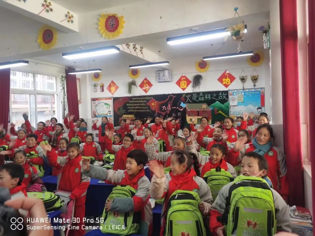 感动在身边，纽恩泰人的慈善故事