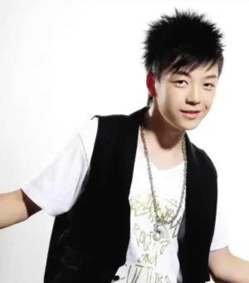 07年快男变化巨大：有人变帅有人转行，有人重生，连张杰都不土了