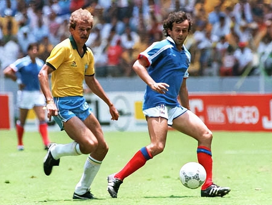 1986年世界杯，见证球王的诞生，然而故事却又不只这么简单