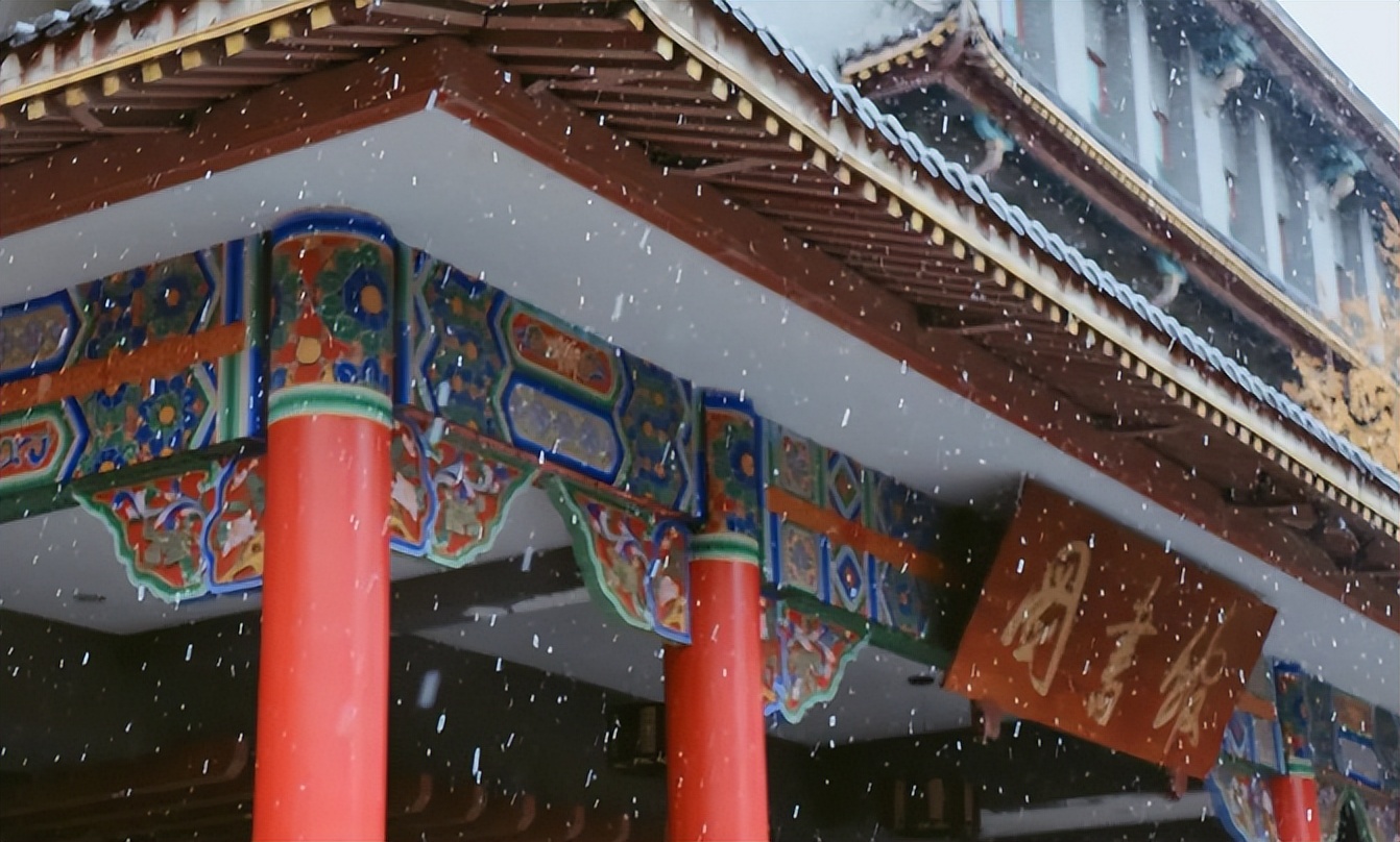 汇天下英才，育大国良医 ！ 欢迎报考川大华西！