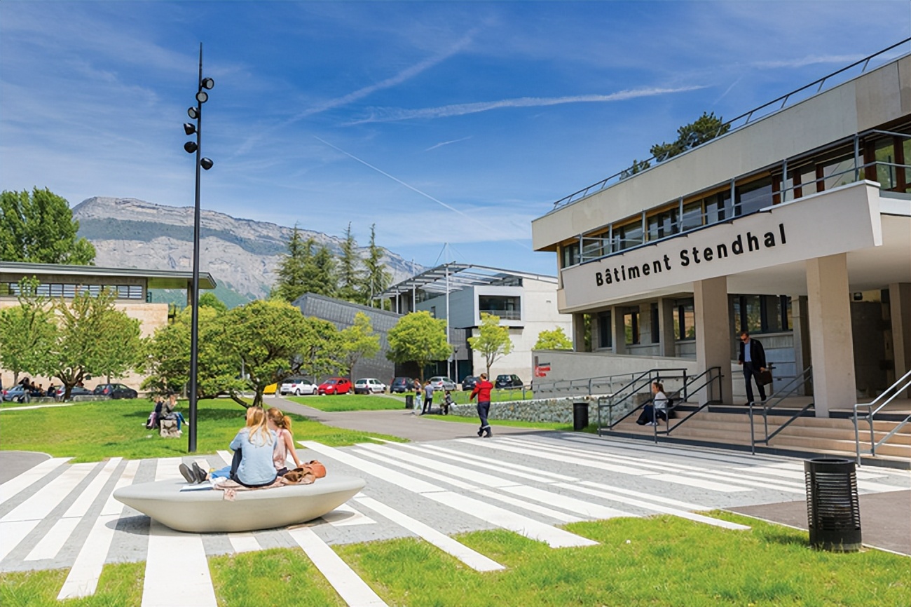 里昂二大和三大哪個好（2022-2023《學生報》最適合留學的法國城市排名發布）