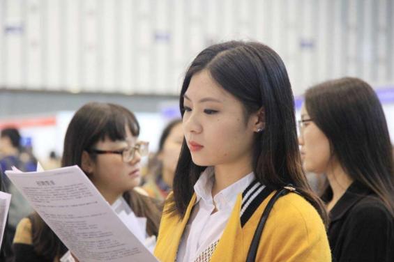 读艺术学校有出路吗（硕士艺术生就业现状）