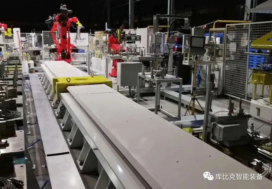 你知道全封闭式机器人第七轴有哪些优势吗？