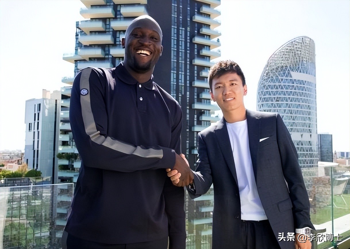 意甲哪个老板最有钱（晒豪车名表张康阳欠超3亿美元幕后故事？张康阳身价千亿背后内幕）