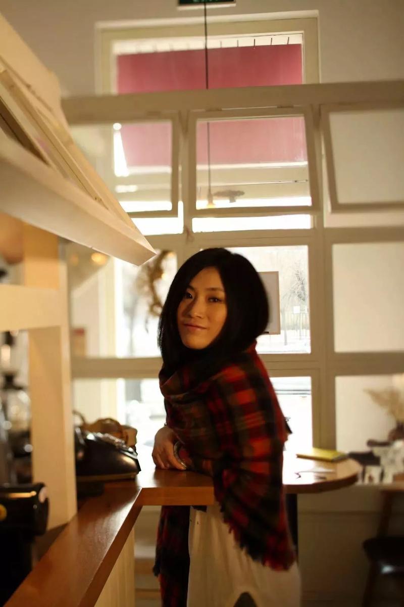 比如周笔畅的《笔记》,张靓颖的《如果爱下去》等等等等,许多歌曲荣获