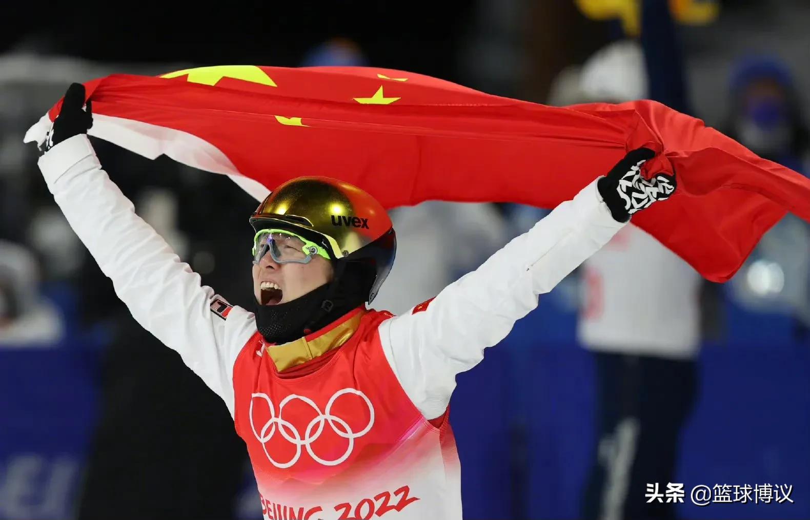 北京冬奥金牌榜：美国8金排第3，中国7金创新高，加拿大退步明显