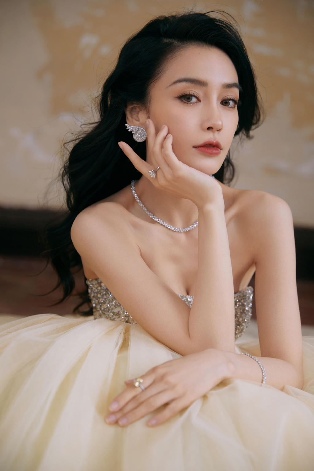 杨幂惊艳的几张照片 7张照片只有一个是真杨幂-文化号