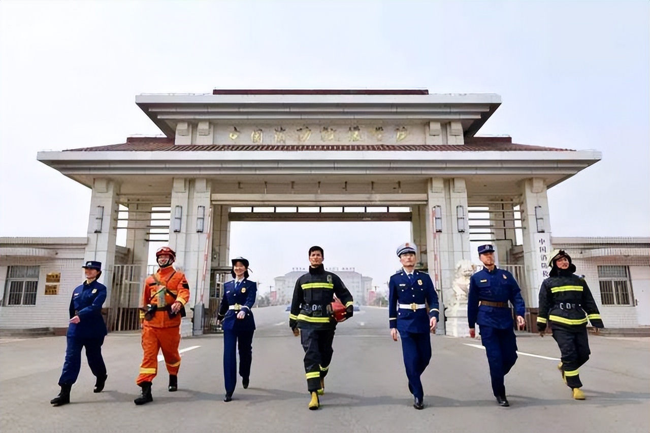 外交学院真的不能随便报吗（外交学院理科生可以报吗）