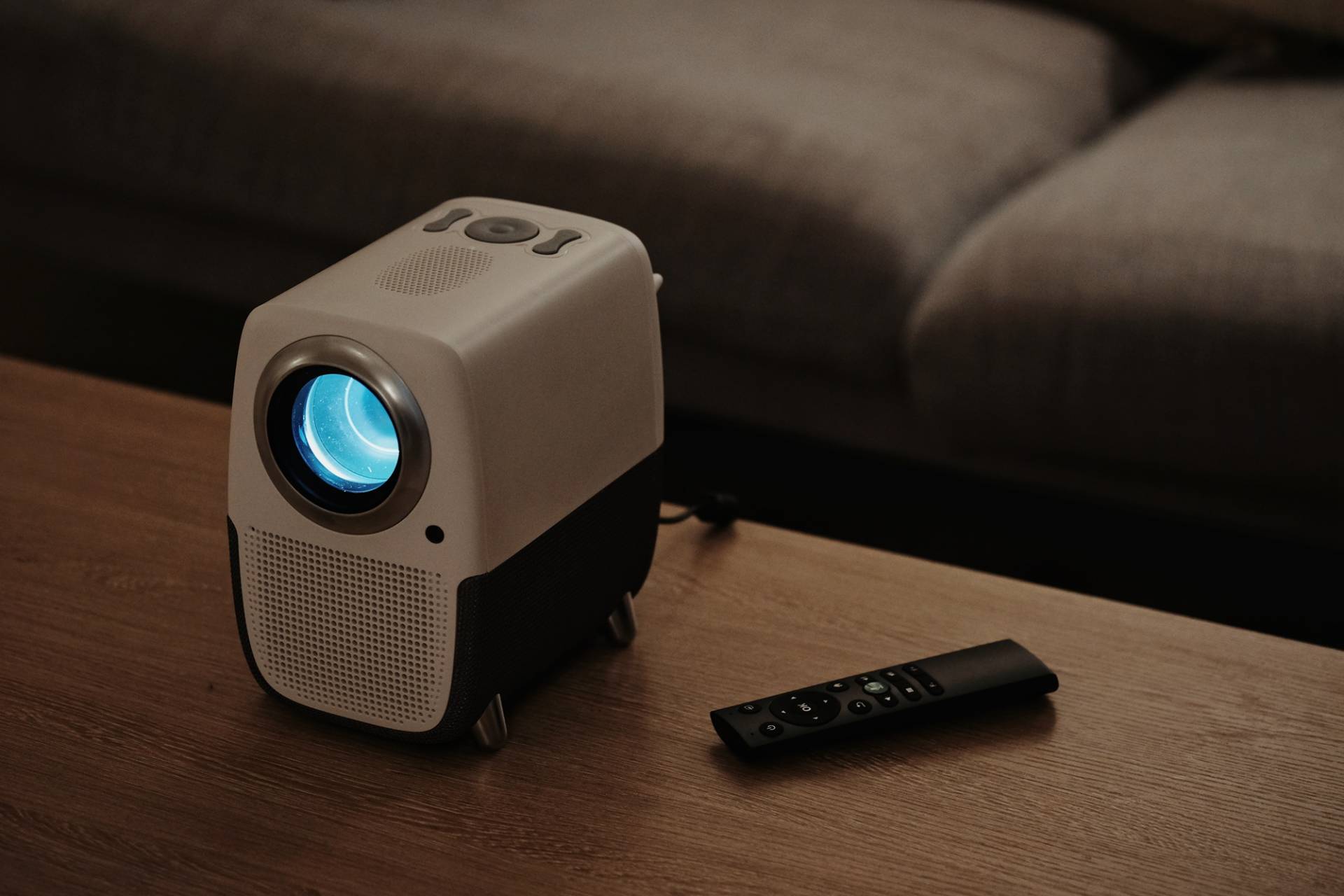 泰捷WEBOX T1S：疫情当下的居家观影新选择