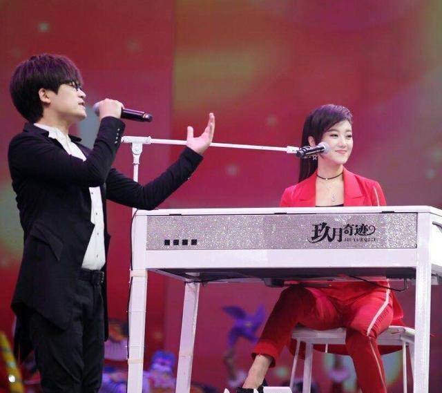 从兄妹相称到夫妻，结婚后两年离婚，玖月奇迹最后还是走到了今天
