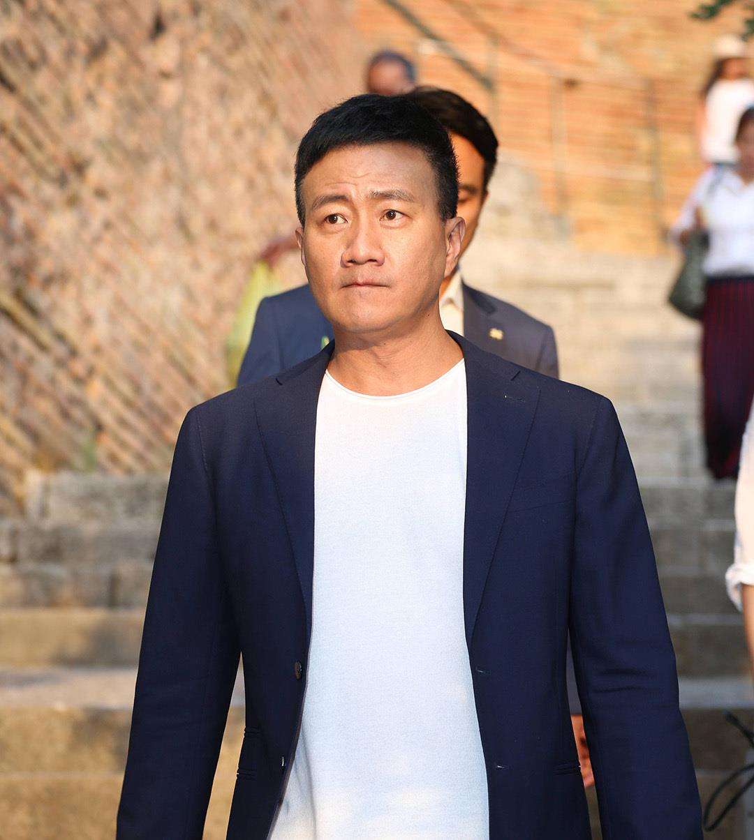 胡军结过几次婚