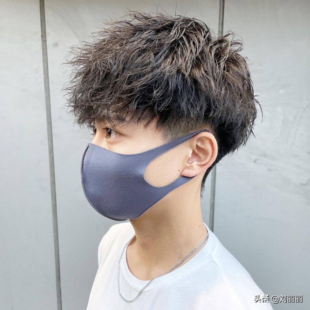 短飞机头发型图片男(越剪越有型的男士发型) - 赤虎壹号