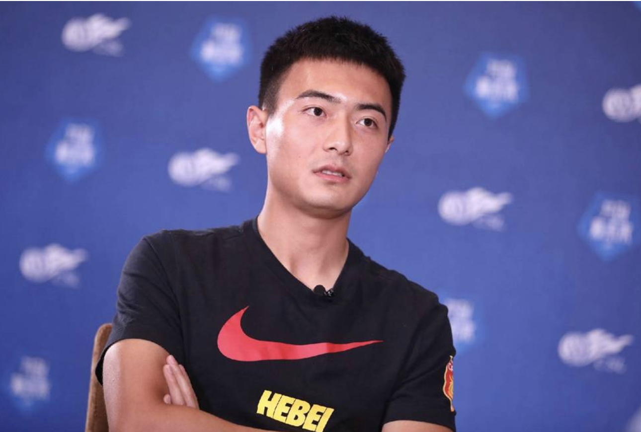 张威收获赛季第5球,穿裆过掉王燊超,颜骏凌成背景板)