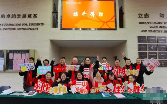 2022浙江首场高考开考，学霸走出考场表示，答案出来前我都是满分