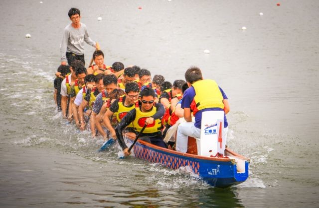 风“华”正茂，“理”想正好！这场双向奔赴，华东理工大学等你！