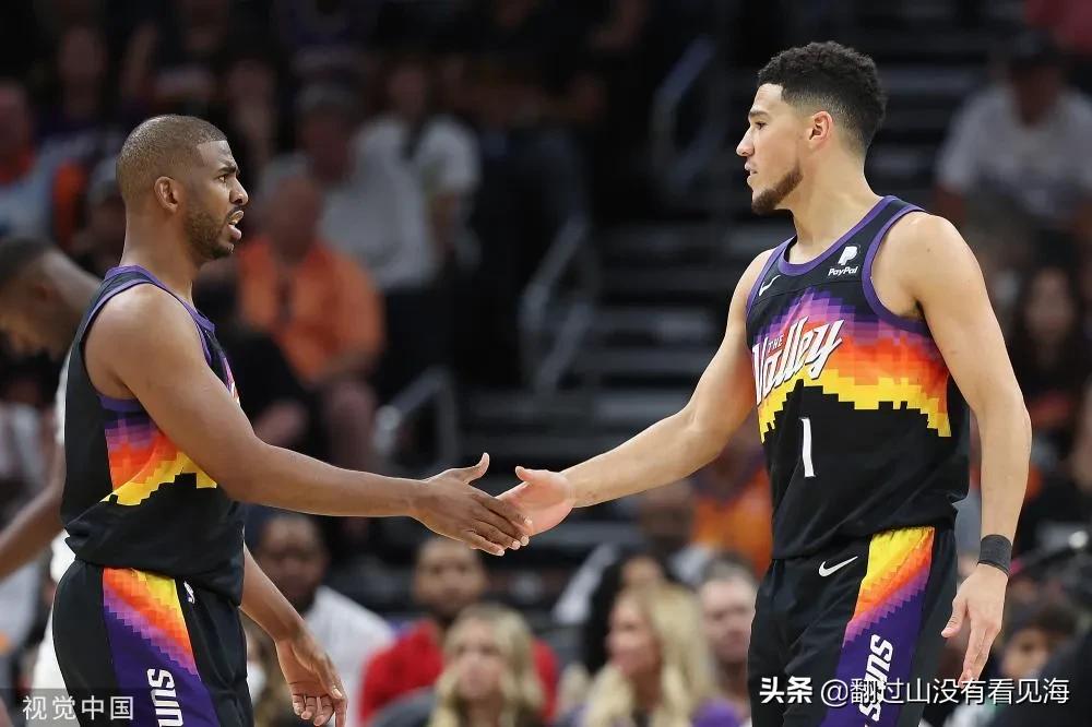 保罗为什么不参加nba(保罗，跌落神坛的控卫之神，既然已经老去，为何还要坚持？)