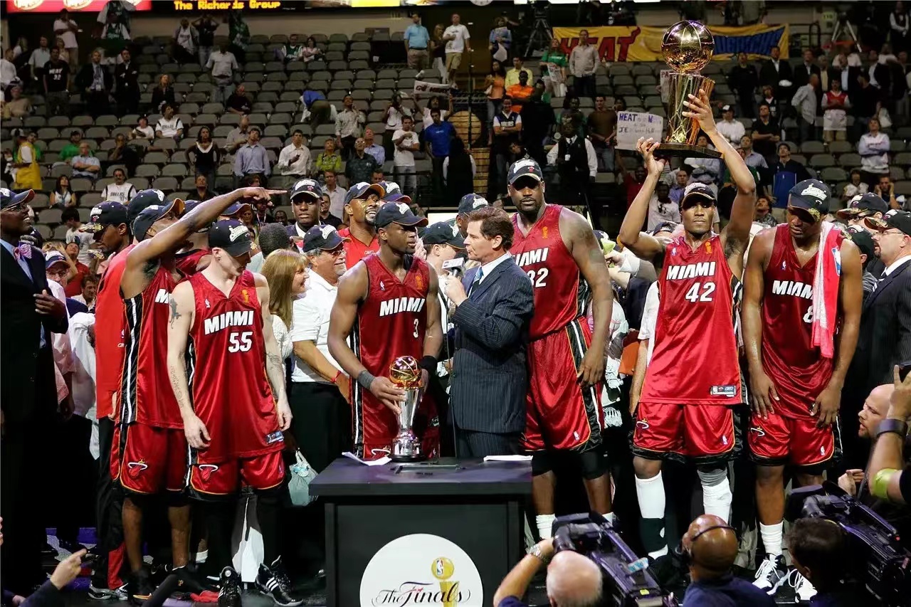 nba豪门都有哪些（NBA五支具备赢球传承的豪门：湖人有巨星文化，勇士有射手文化）