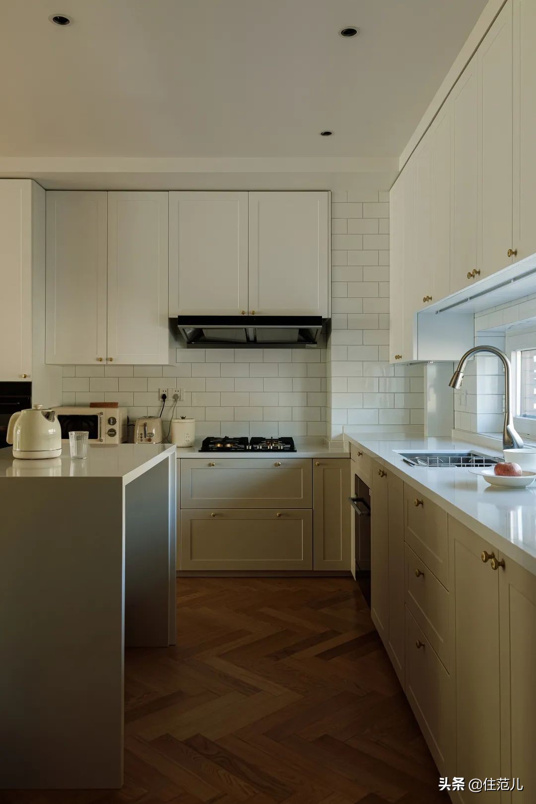 家具靠网购，收纳靠宜家，这个90㎡的房子竟像豪宅？