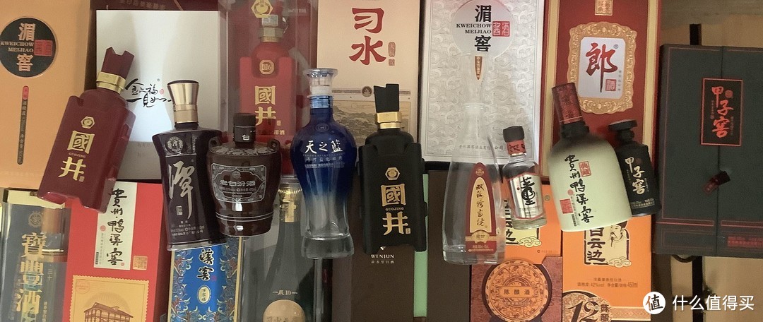 白酒排行(喝过的28款白酒，性价比排名)