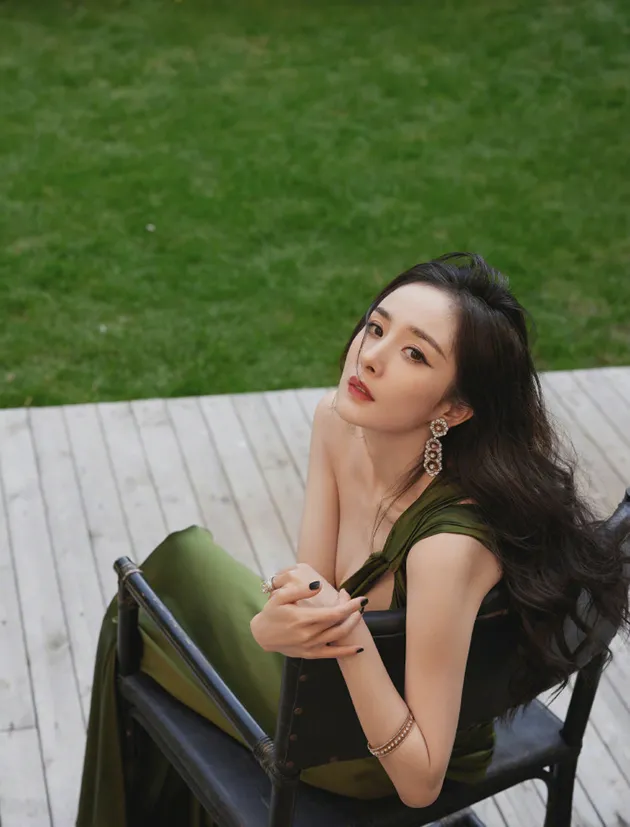 虎年是猫科动物的天下?学会浓颜钓系妆赢在起跑线