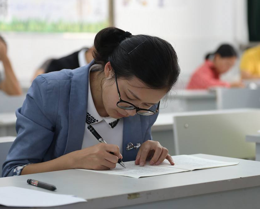 部分证书已被“取消认证”，大学生别再盲目报考，早知道有好处