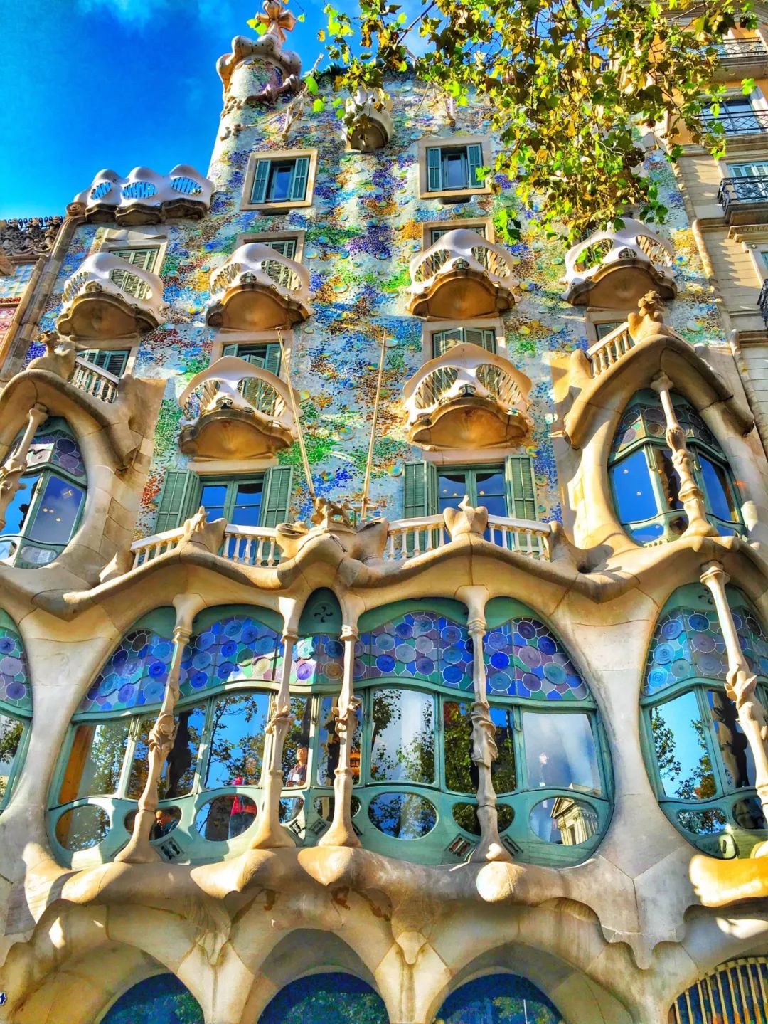 安东尼奥·高迪:不是天才,就是疯子