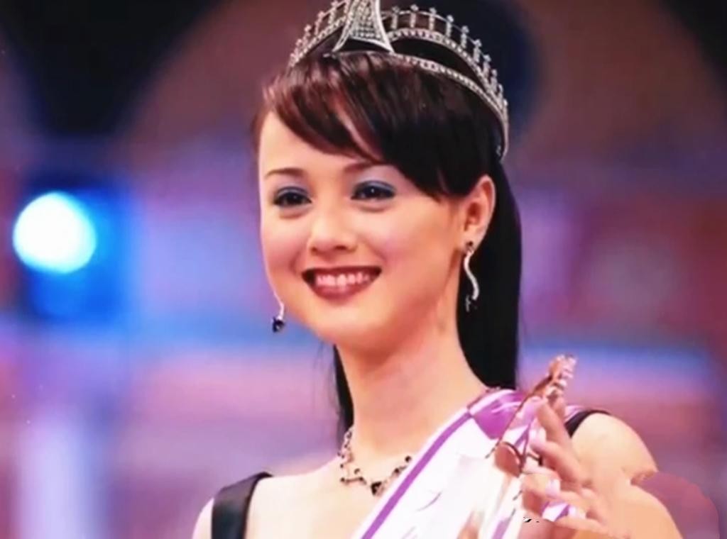 身后事靠朋友，靠救济金度日，这9位港星晚年生活，比你想的凄惨