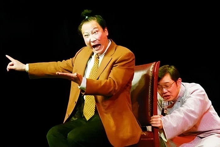 19年后,再看奇志和大兵各自的境遇,他们的差距一目了然