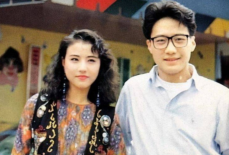 黎明：唱不过张学友，跳不过郭富城，碌碌无为的他凭啥被称为天王