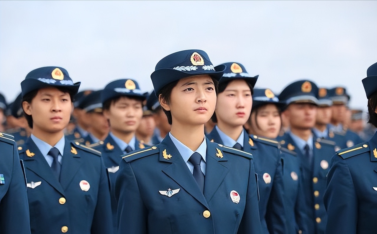 2022年大学毕业生“直招军士”，这些“干货”都有必要了解
