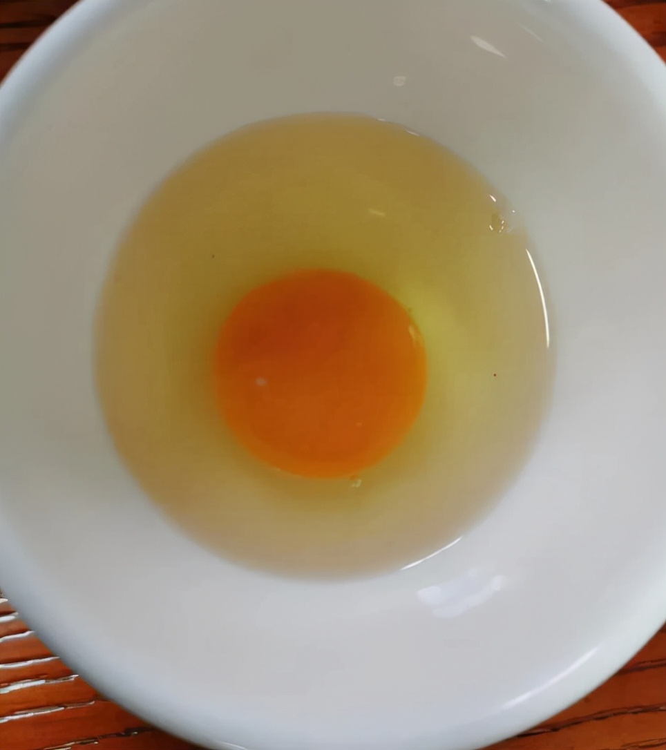 批量化生产“饲料鸡”变成“土味十足”的土鸡，养鸡朋友的福音