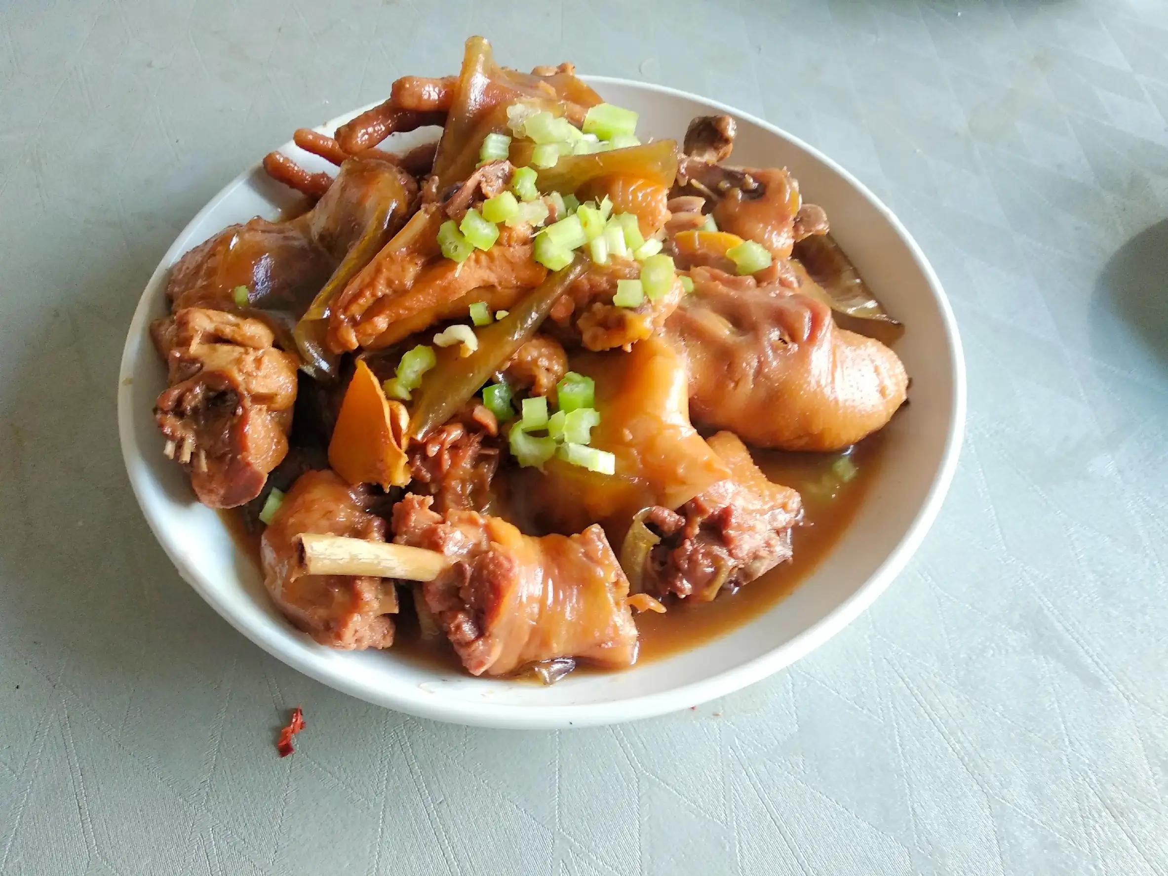 90年代年夜饭比现在还好？老人：食材丰富、年味足，现在比不了