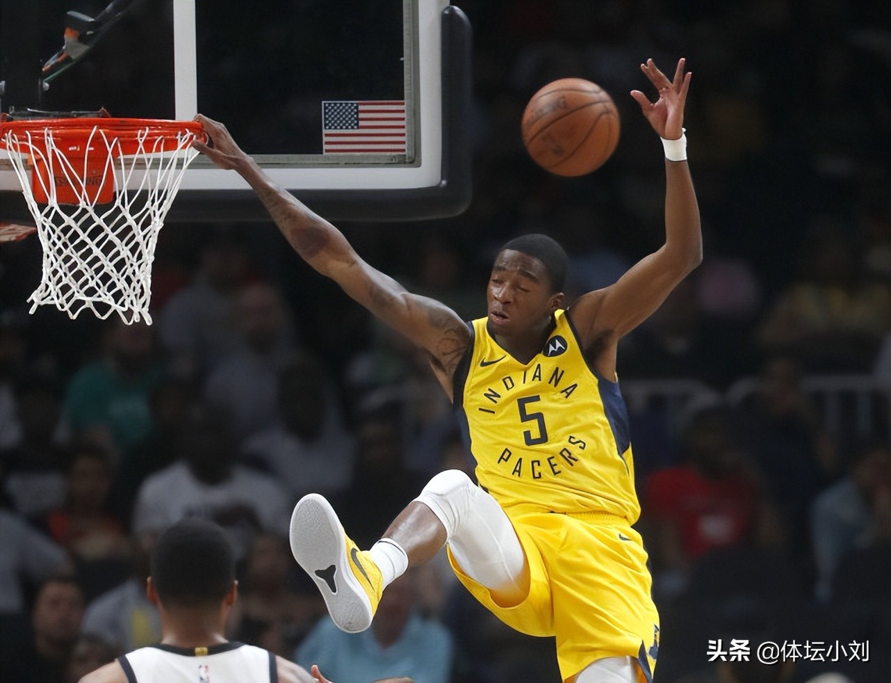 nba篮网队哪些球员(连签2人！篮网仍在补强，12人大名单揭晓，杜兰特欧文或留队)