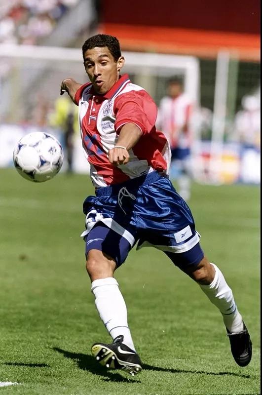 巴拉圭进过几次足球世界杯(世界杯的神人09：1998年巴拉圭的冈波斯)
