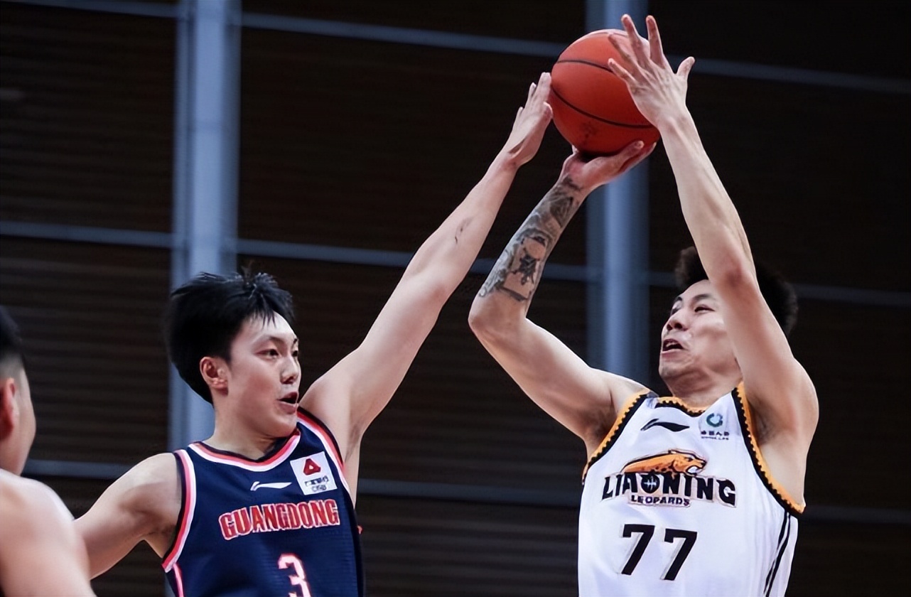 辽宁男篮球员名单（辽篮第三阶段12人名单清晰！核心回归 杨鸣冲击卫冕底气足）