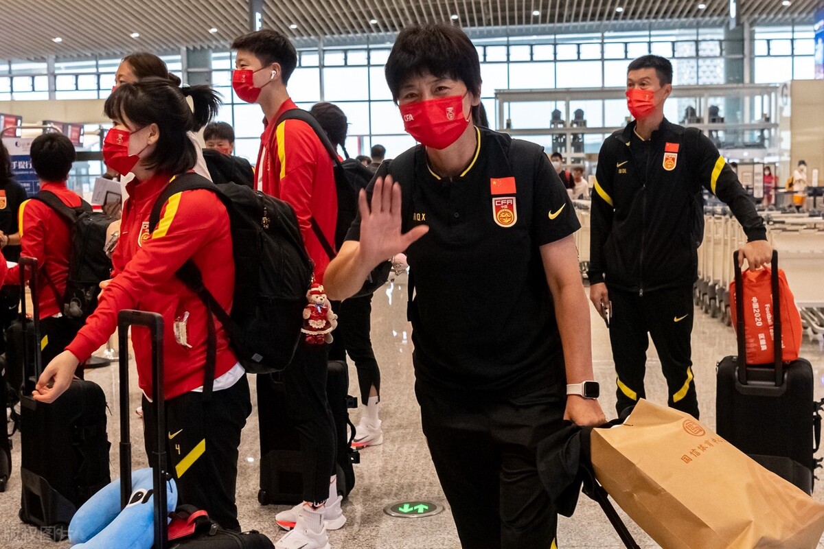 男子足球多少队员（卡塔尔世界杯如火如荼进行，中国男足在干嘛？吃海参吗？）-华海博客