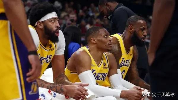 湖人是如何签约威少（湖人之所以交易来威少，是因为詹姆斯崇尚“三巨头”模式）