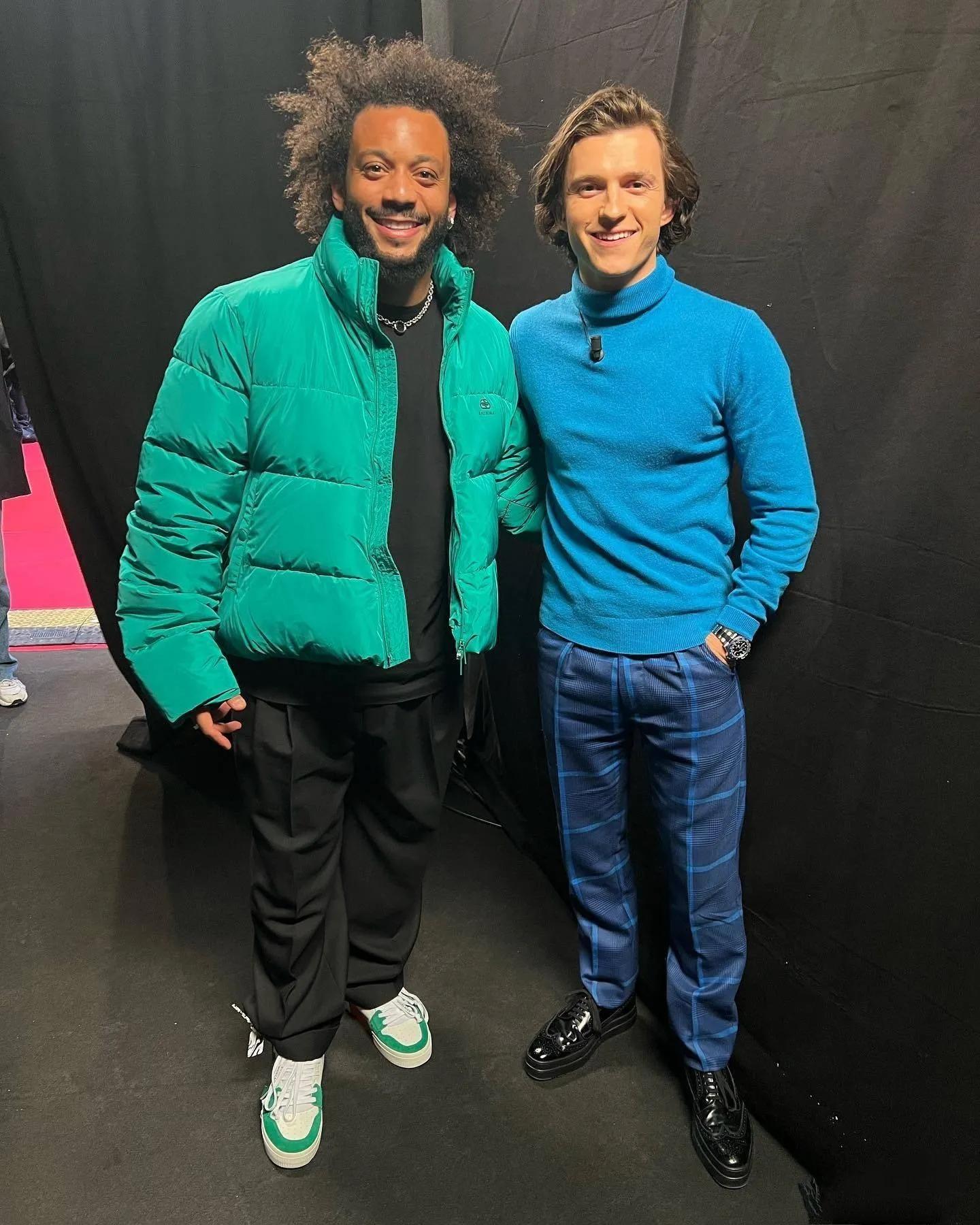 马塞洛晒与荷兰弟合影(马塞洛晒与荷兰弟合影:我是你作品的忠实粉丝)