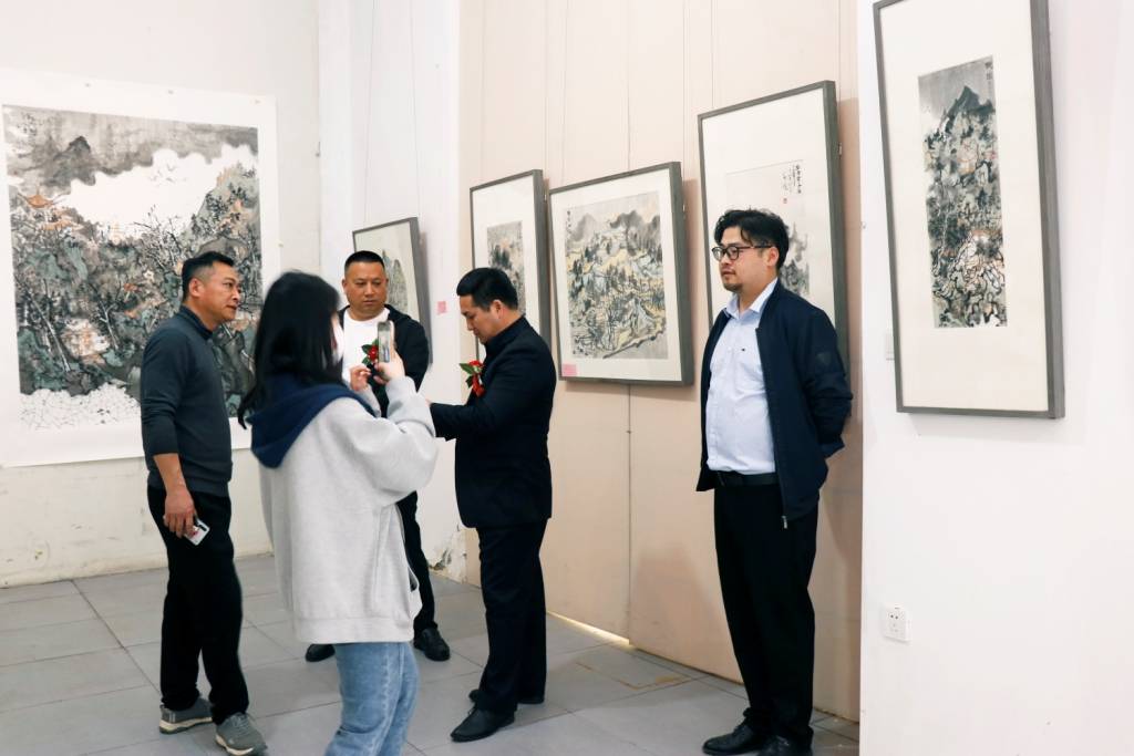 “独步行锋——孙腾水墨作品展”正式亮相北京万象美术馆