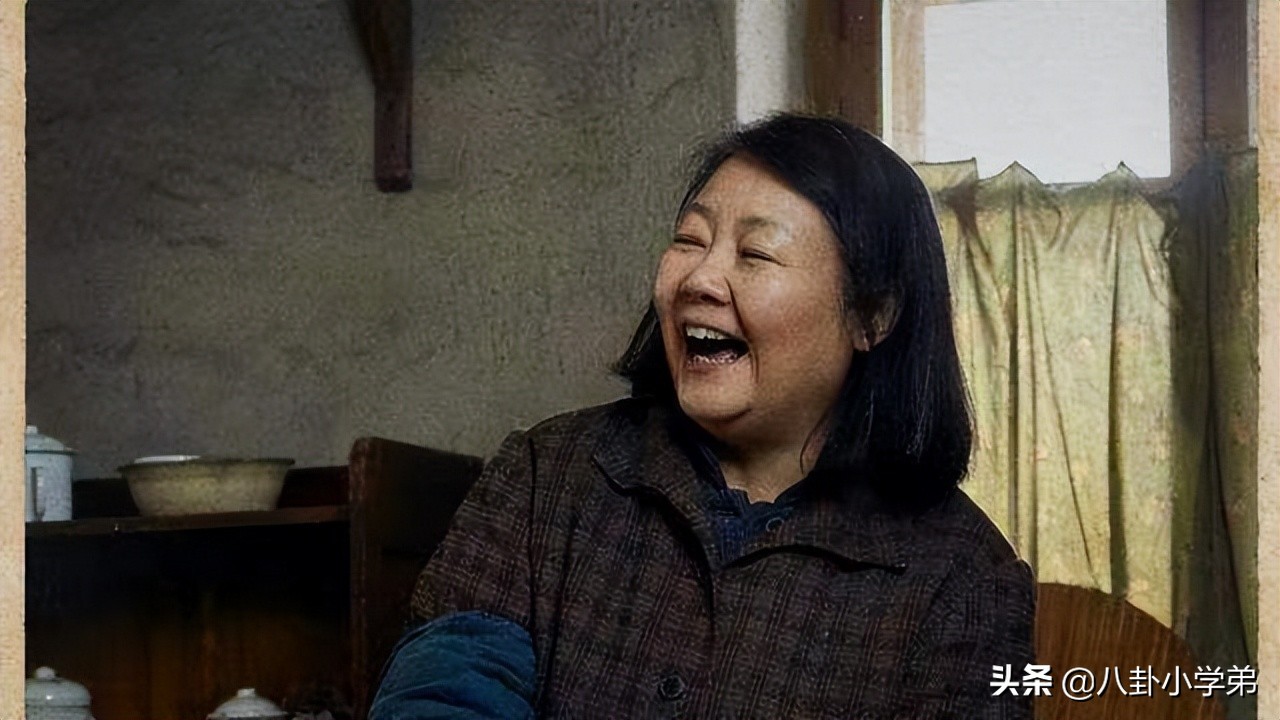 年轻时肤白貌美，如今只能演土气大妈，岁月这把“杀猪刀”太可怕