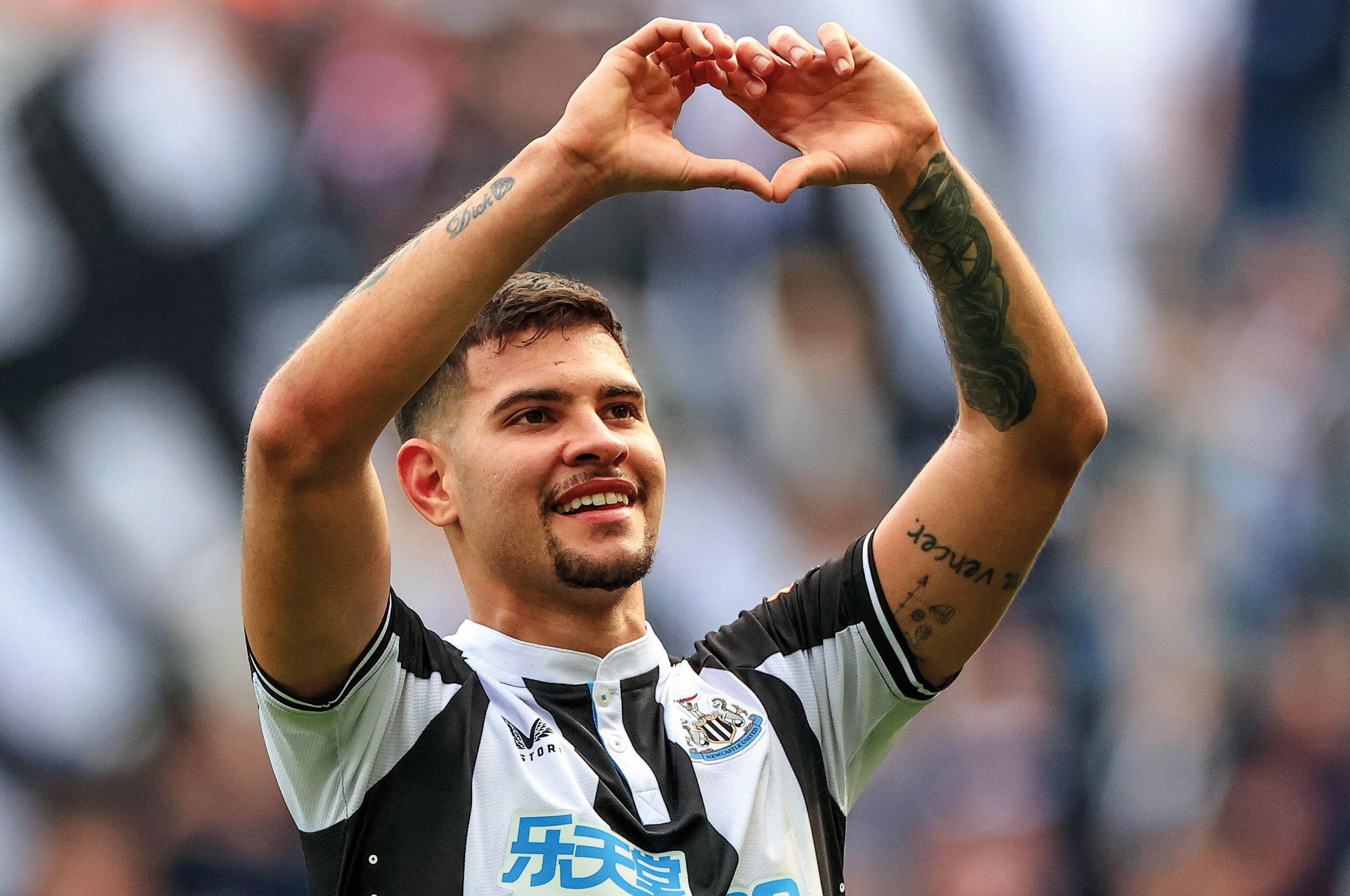 是什么感受(吉马良斯专访:来英超是梦想成真,现在感觉自己像纽卡市长)