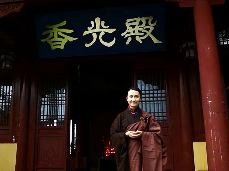 未嫁宝钗、无子熙凤、多病黛玉，红楼35年，演员竟都活成了剧中人