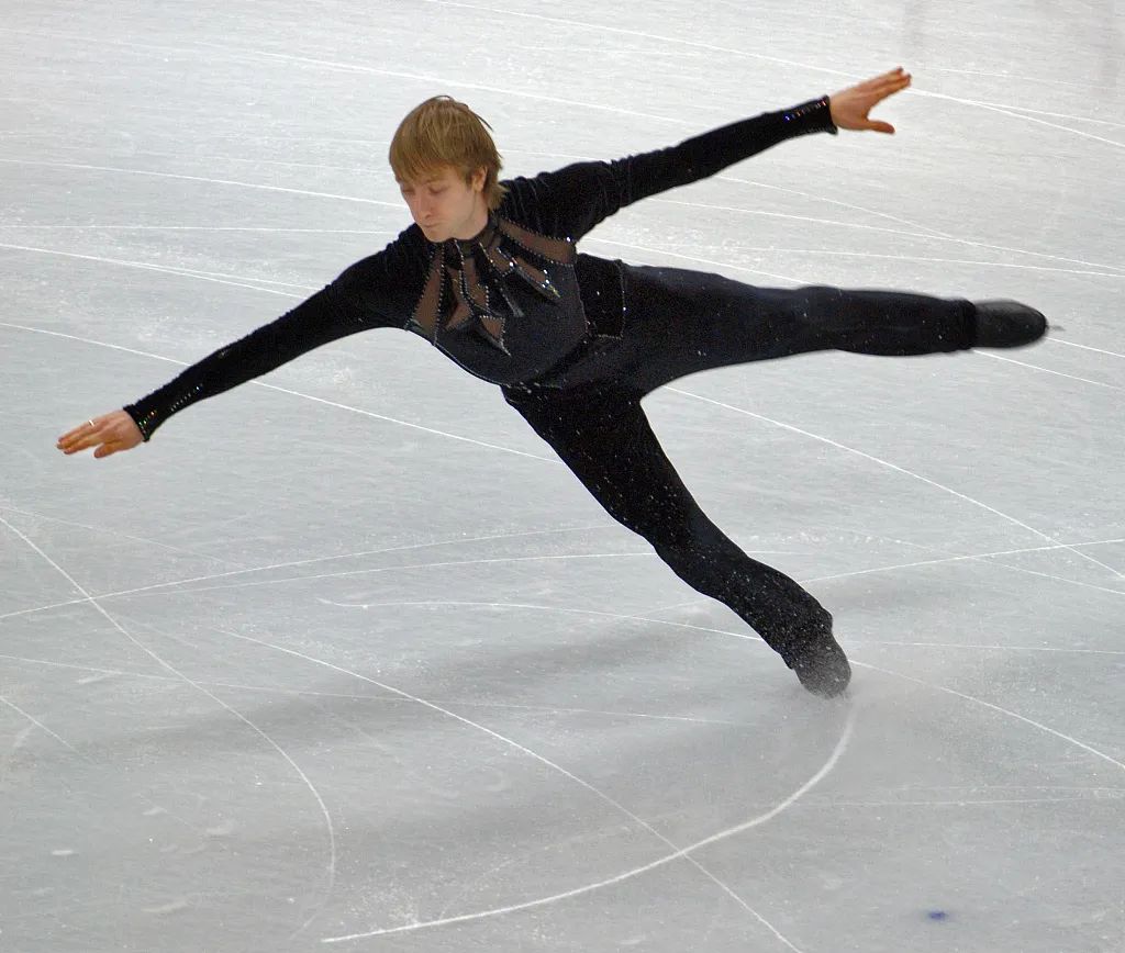 普鲁申科是如何表演花滑的(他被称冰上王者,曾13次创造世界纪录!