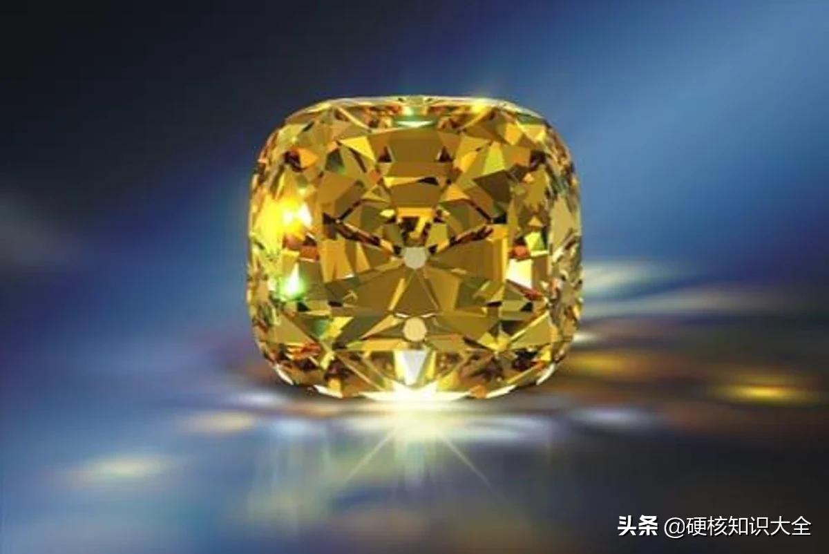 13 克,是世界上最大的切割和刻面钻石一颗不寻常的棕色钻石,呈金色