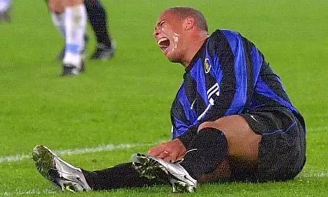 02世界杯中国巴西土耳其（世界杯的冠军01：2002年的巴西队）