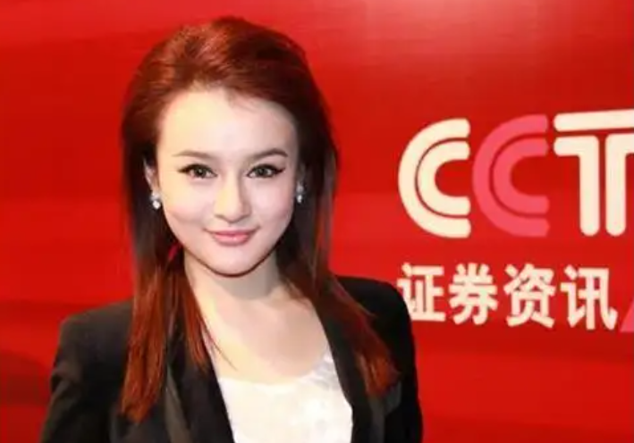 冉莹颖：为爱从央视辞职，一年被甩23次，为救邹市明生三胎存血？