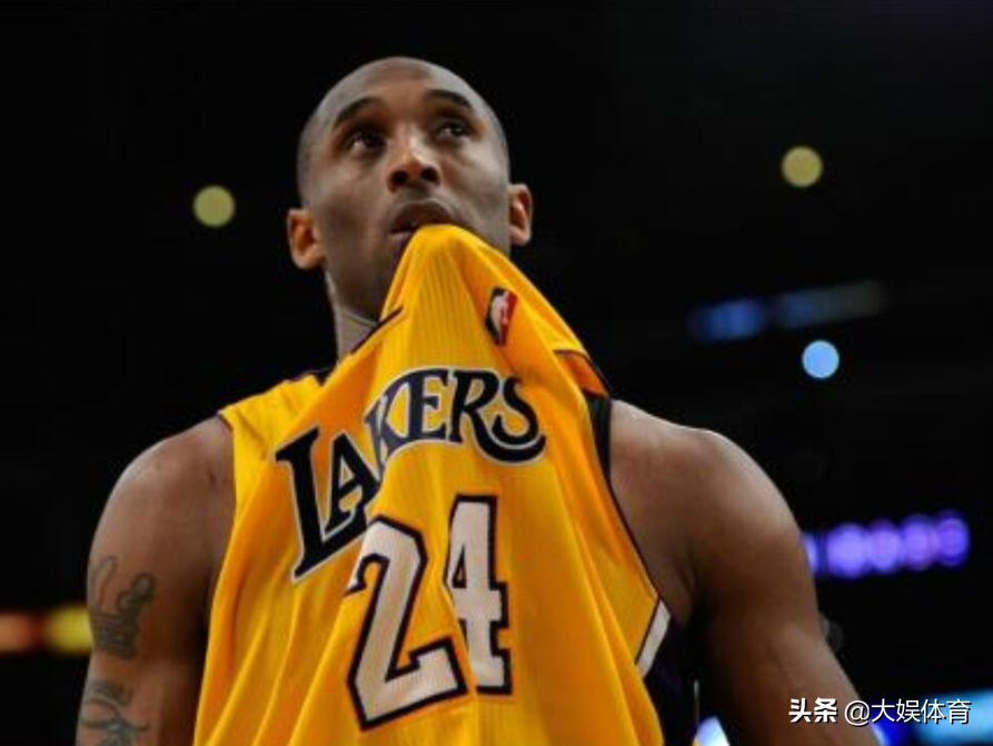 科比在nba签过哪些合同(湖人队给了科比一份养老合同亏了，却是最赚钱的垃圾合同)