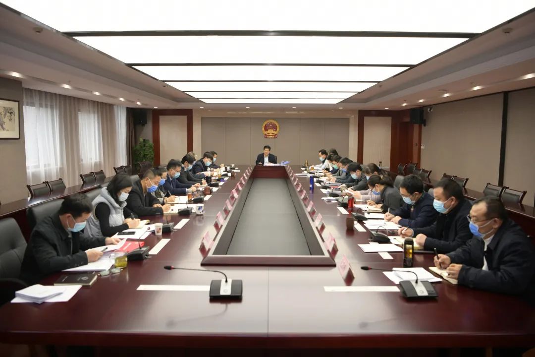 市检察院召开党组（扩大）会议学习贯彻全国和市“两会”精神