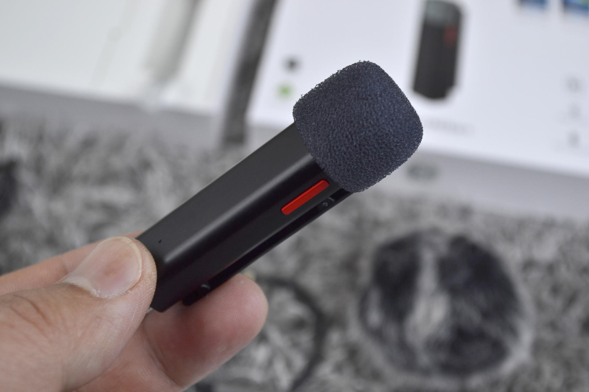 做最棒的VLOG 来试试塞宾智麦无线蓝牙麦克风